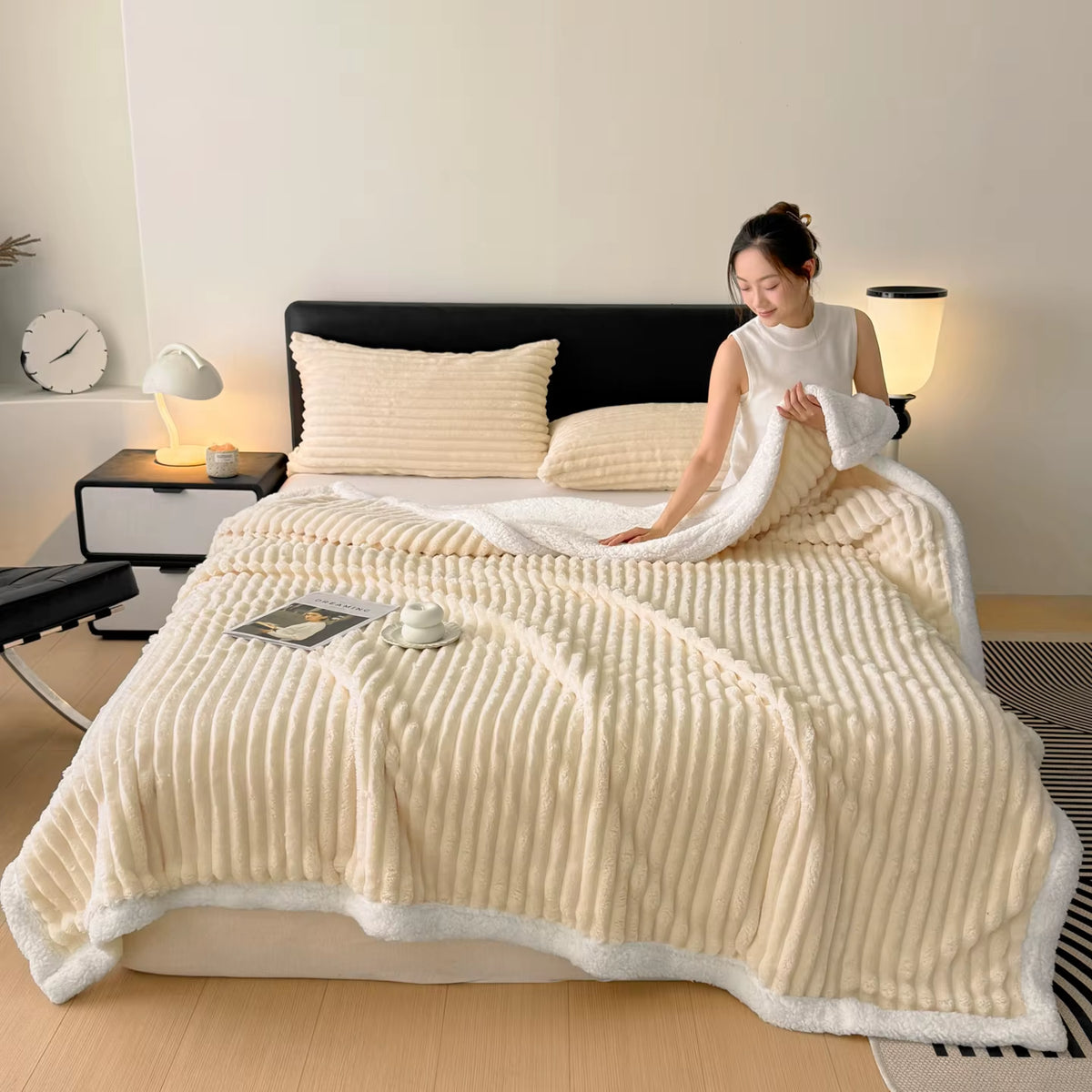 Cozy Fluffy Coral Fleece Blanket Thick Warm Striped Winter Duvets Soft Plush Sofa Throw Blanket Queen Bedroom Bedspread for Home