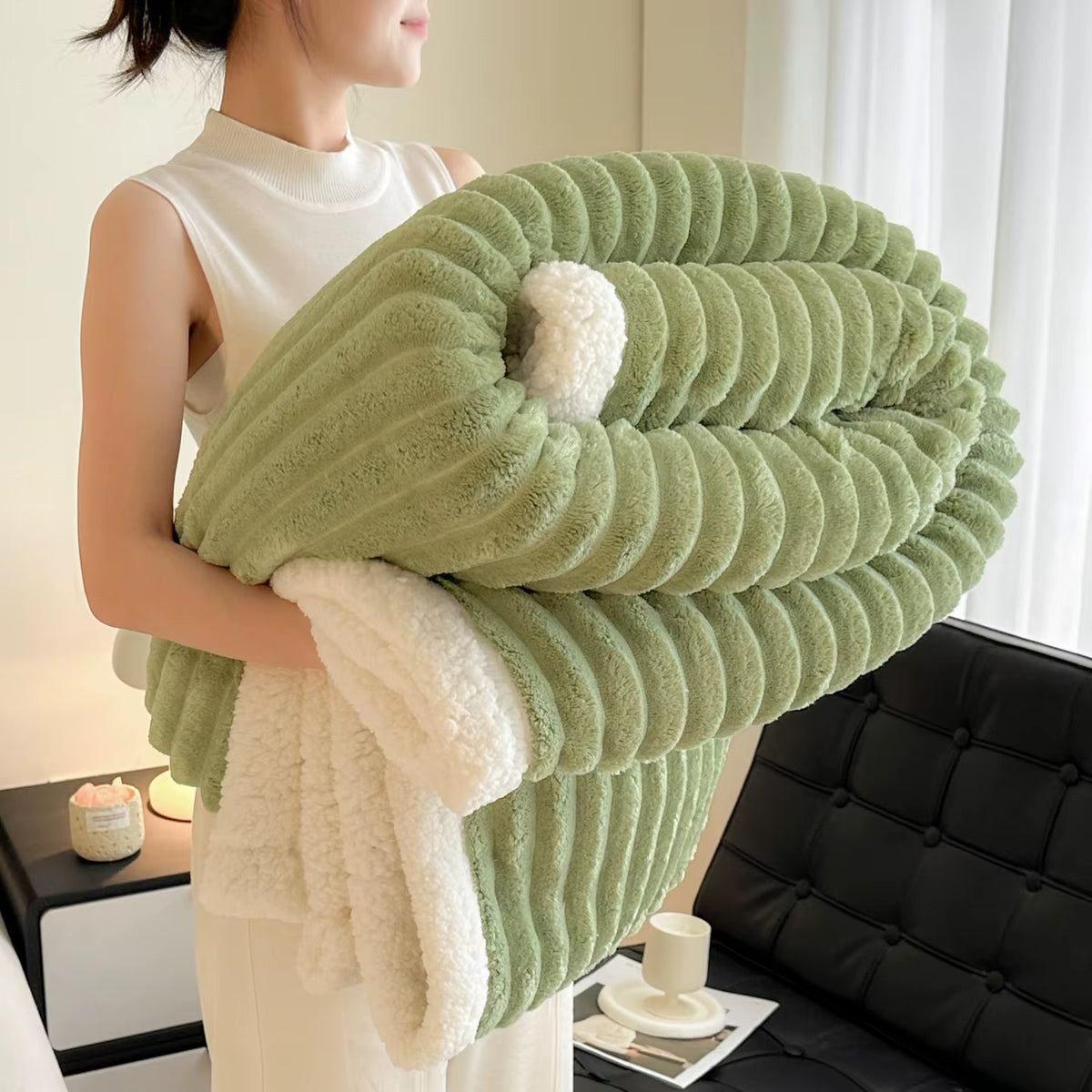 Cozy Fluffy Coral Fleece Blanket Thick Warm Striped Winter Duvets Soft Plush Sofa Throw Blanket Queen Bedroom Bedspread for Home